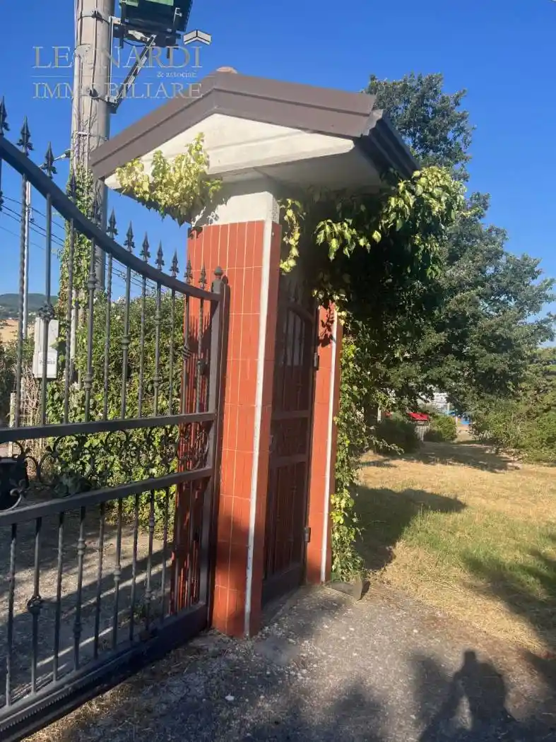 Villa unifamiliare, ottimo stato, 248 m², Avigliano - foto 3