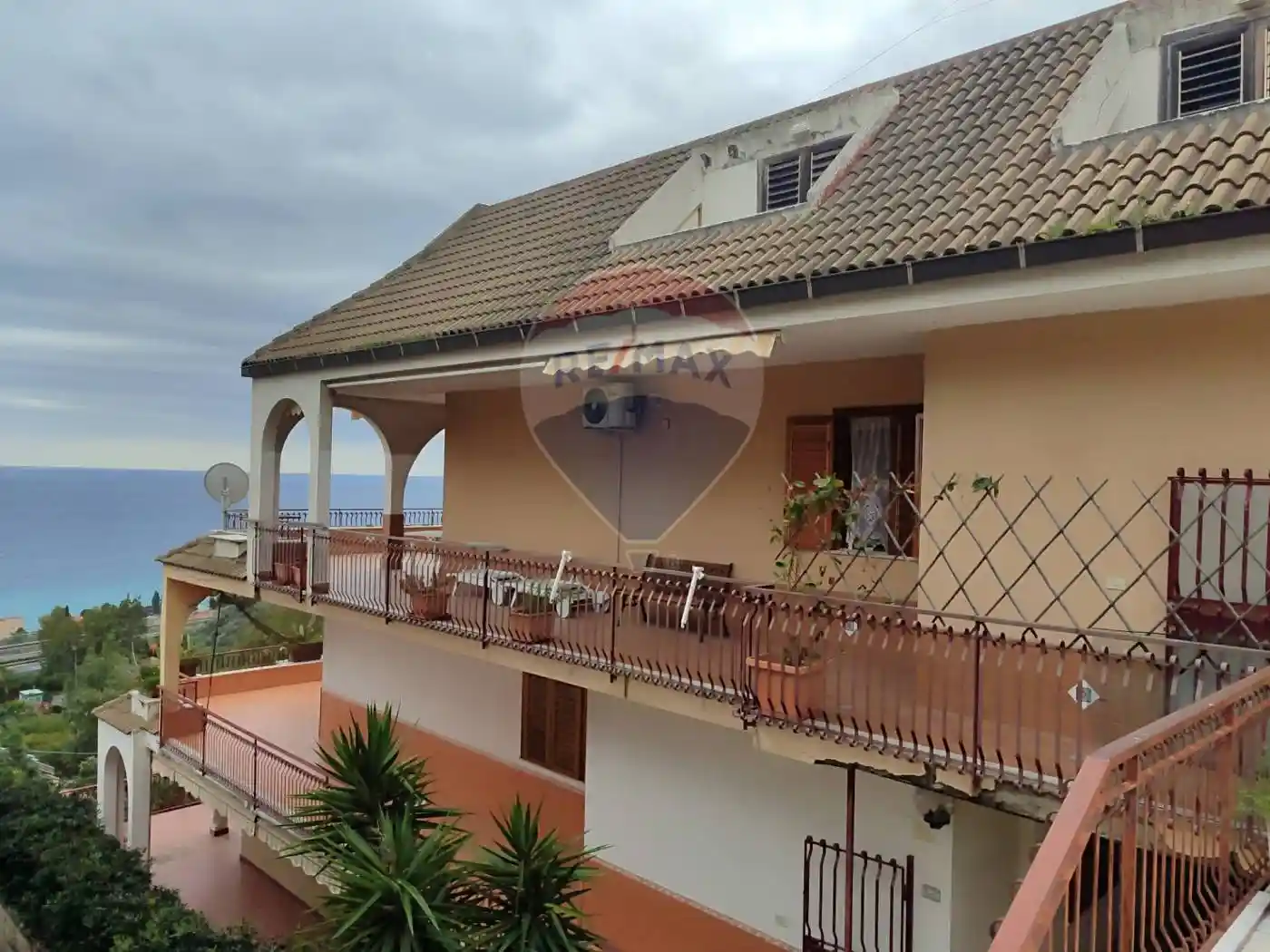 Appartamento in vendita a Letojanni