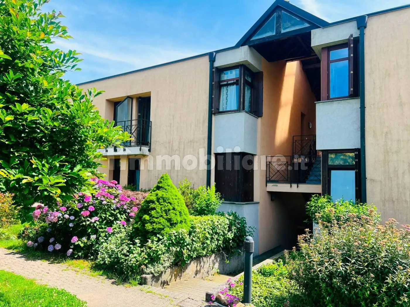 Appartamento in vendita a Cuasso al Monte