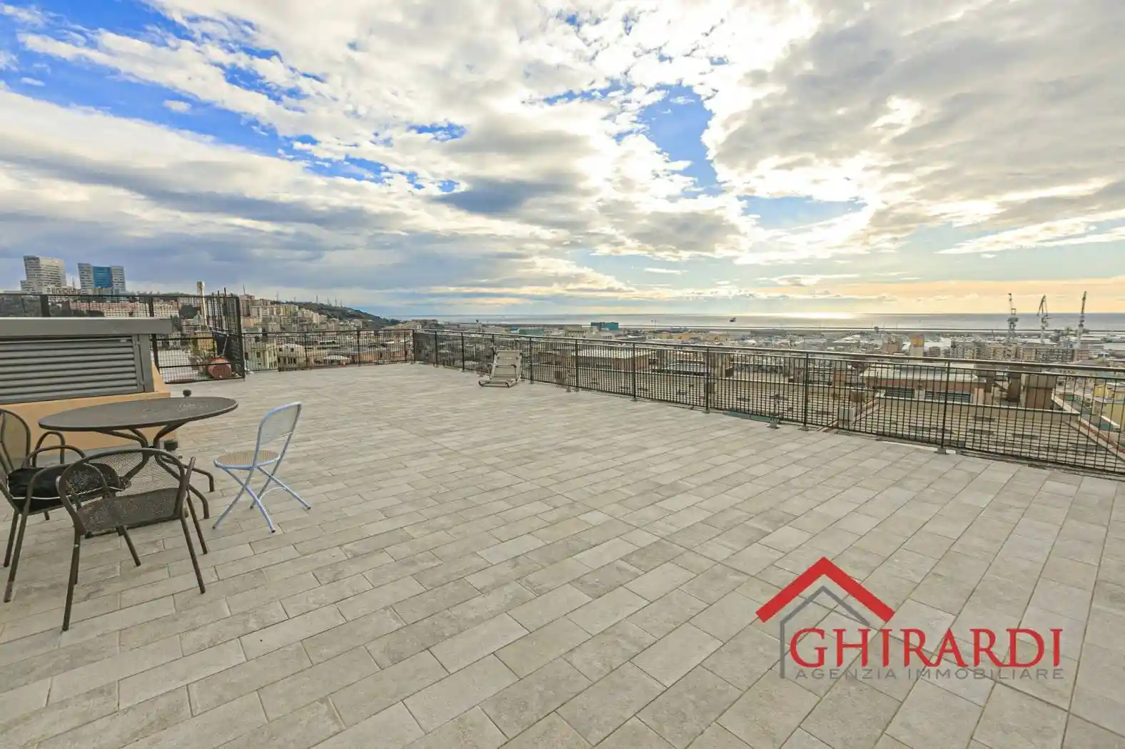 Appartamento in affitto a Genova