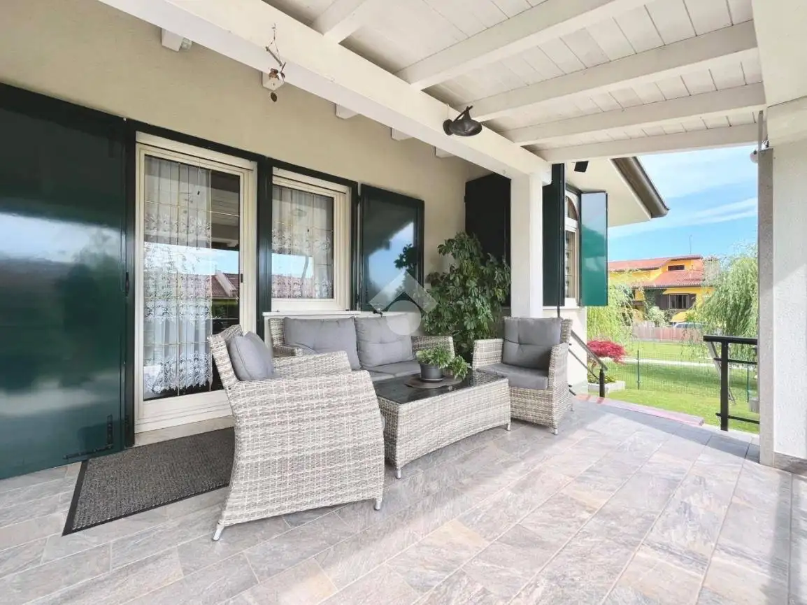 Villa unifamiliare via Pradulins 13, Pradulins, Carlino - foto 2