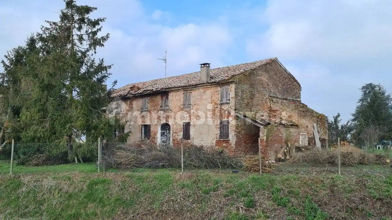 Rustico, da ristrutturare, 350 m², Francolino, Ferrara - foto 2