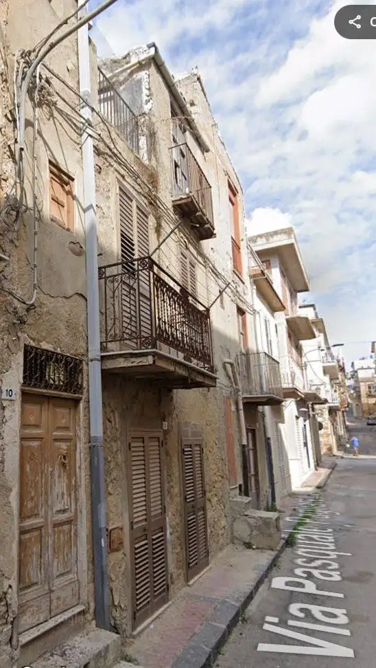 Casa indipendente in vendita a Delia