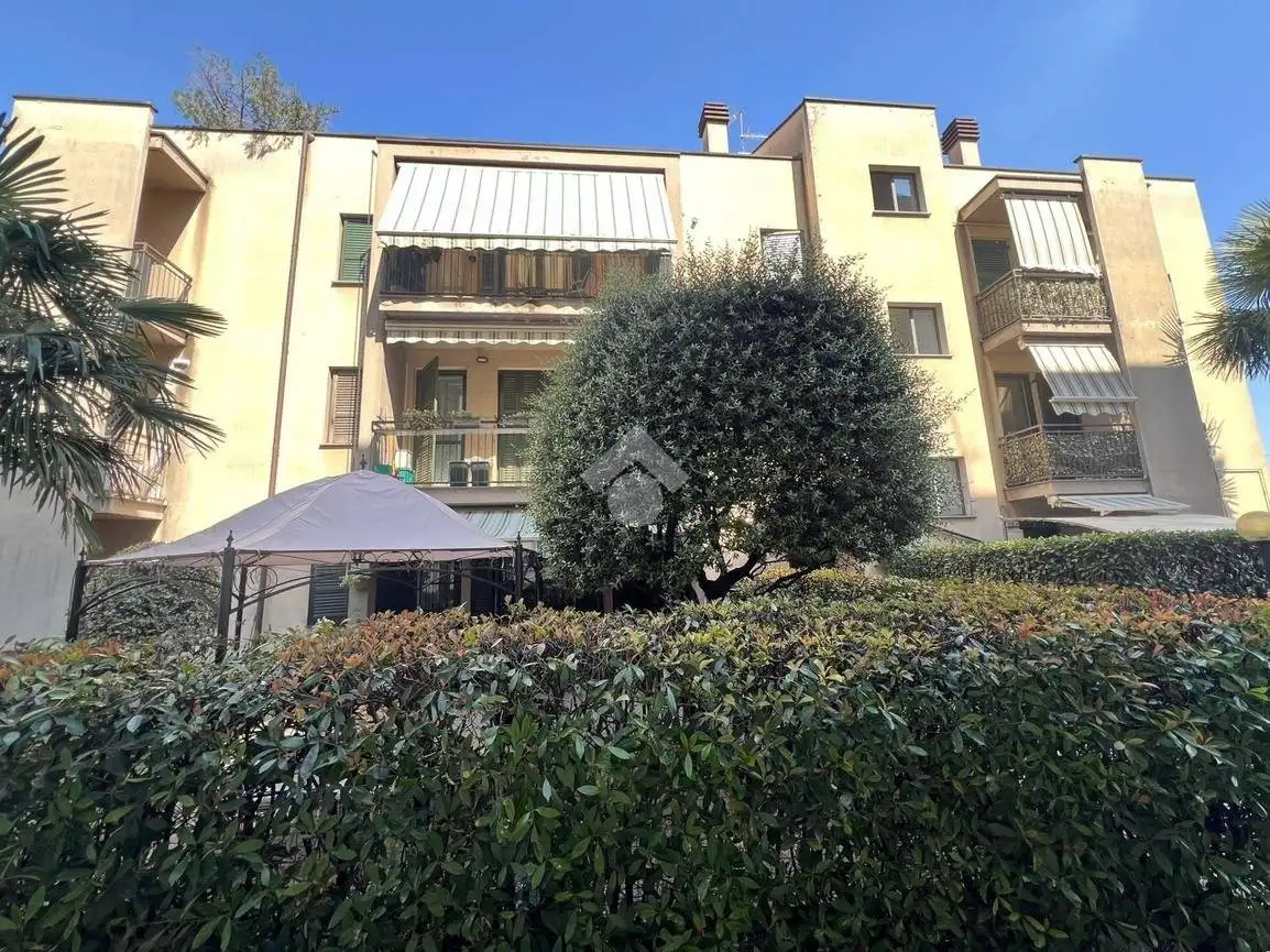 Appartamento in vendita a Seregno