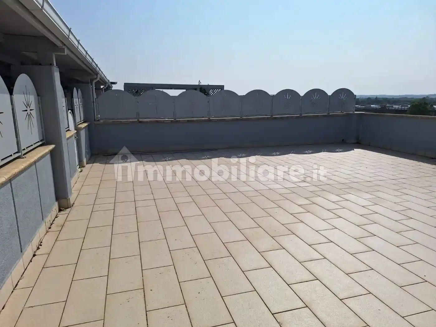 Appartamento in vendita a Falconara Marittima