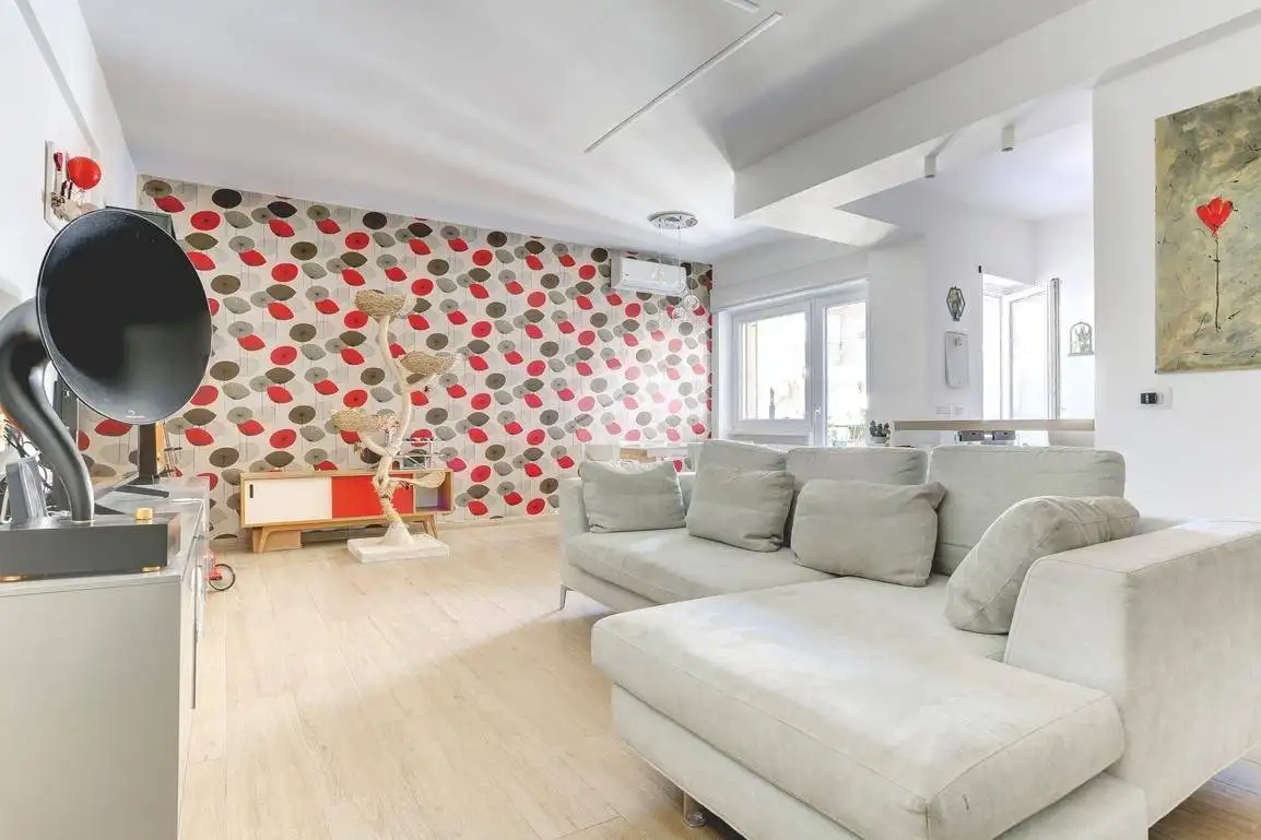 Appartamento in vendita a Roma