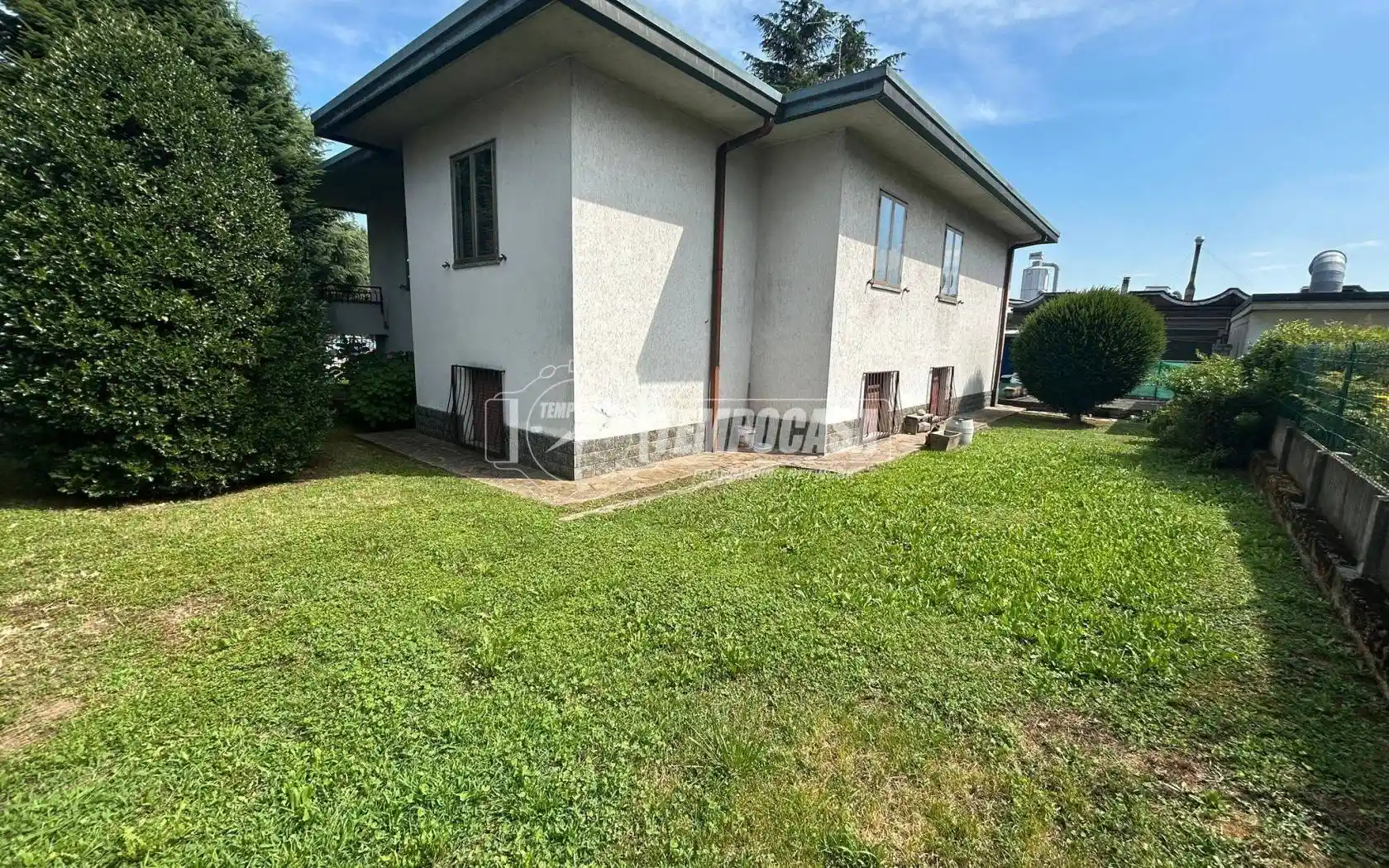 Villa in vendita a Lomazzo