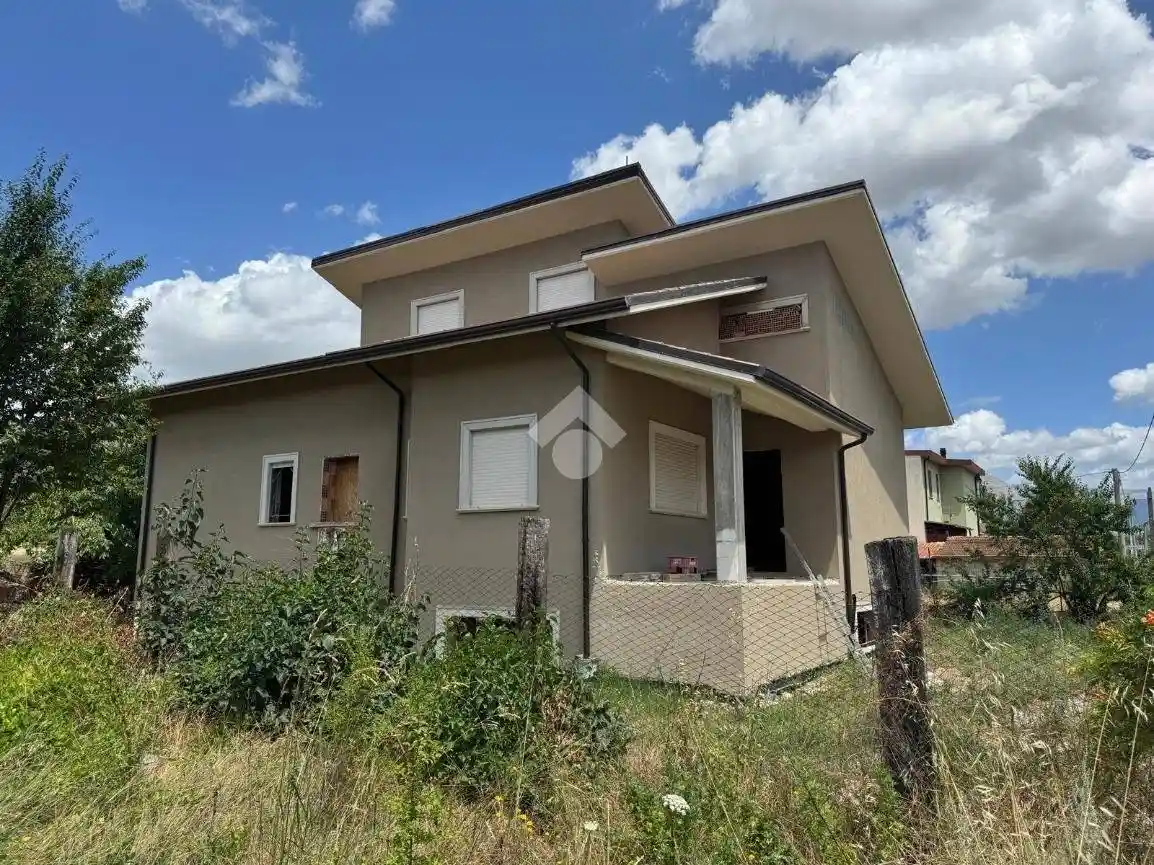 Villa unifamiliare via Sant'Andrea 482, Centro, Avezzano - foto 4