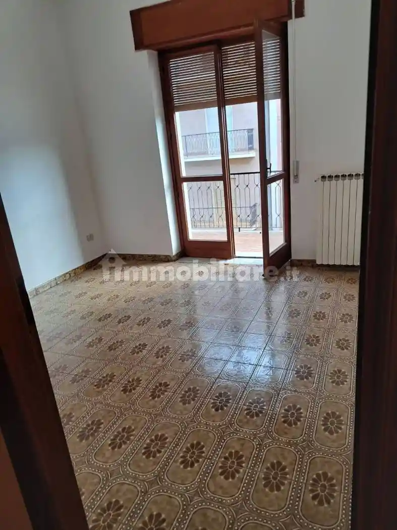 Quadrilocale via Dolcedorme, Centro, Castrovillari - foto 3