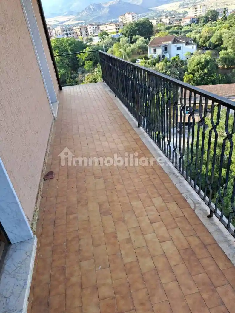 Quadrilocale via Dolcedorme, Centro, Castrovillari - foto 4