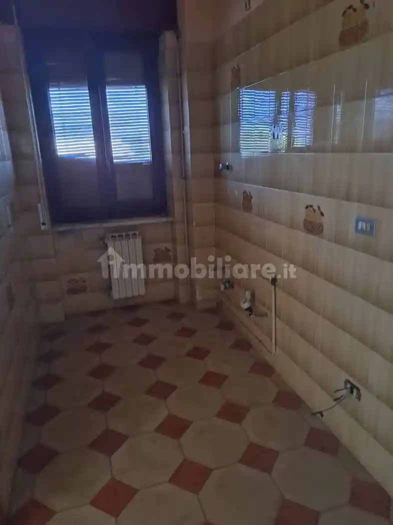 Quadrilocale via Dolcedorme, Centro, Castrovillari - foto 5