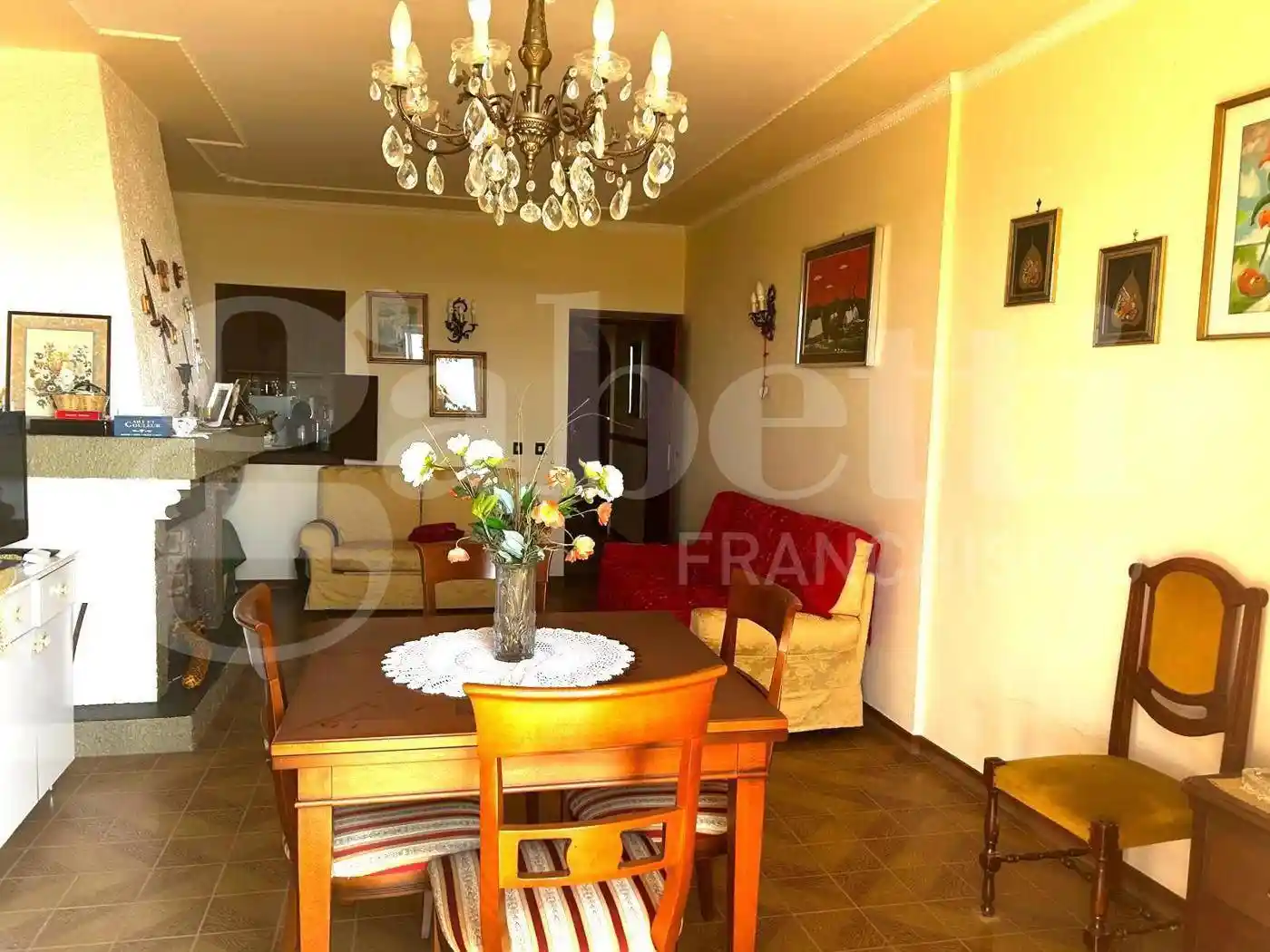 Palazzo - Edificio in vendita a Monte San Biagio