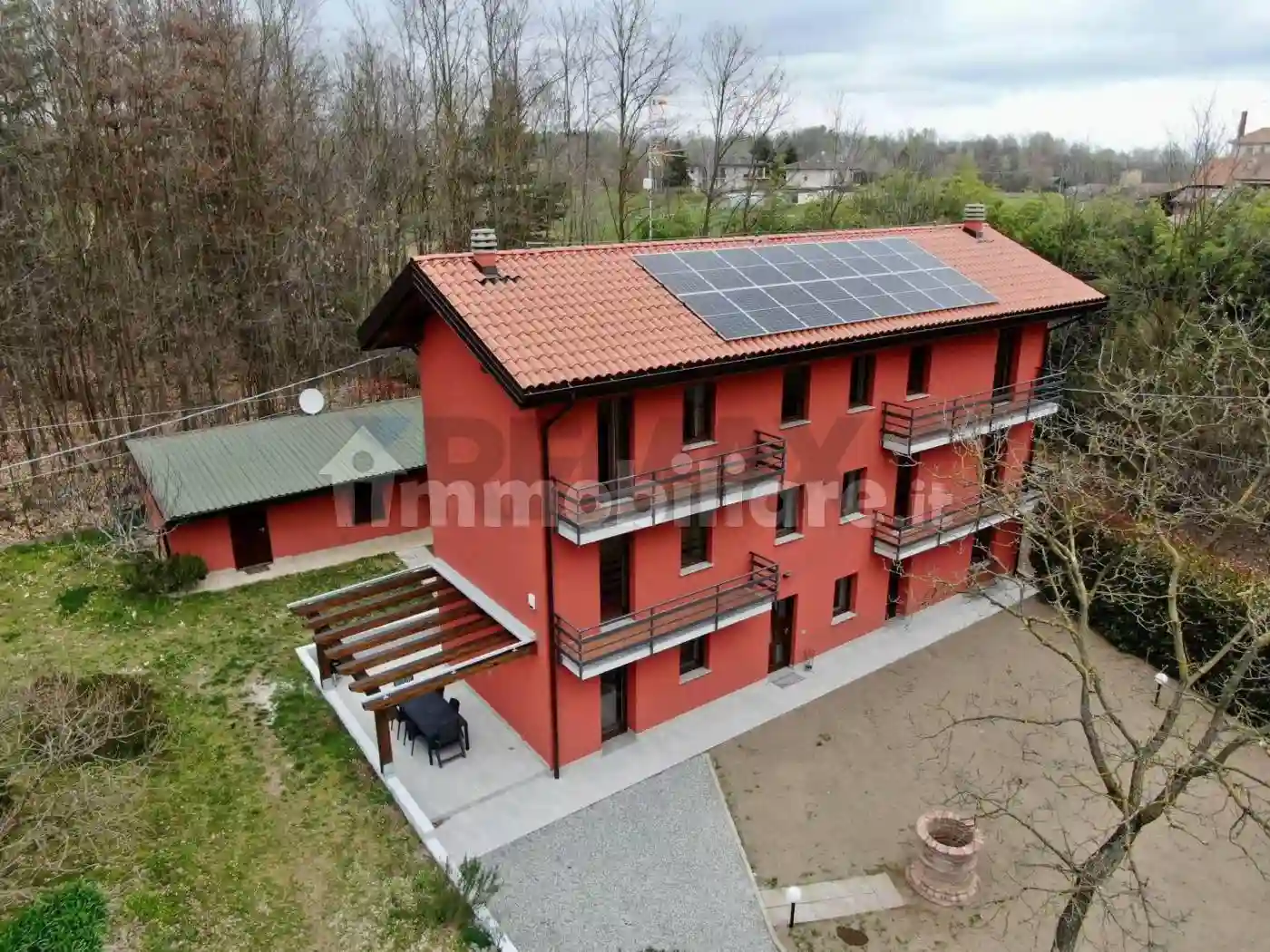 Villa - foto 2