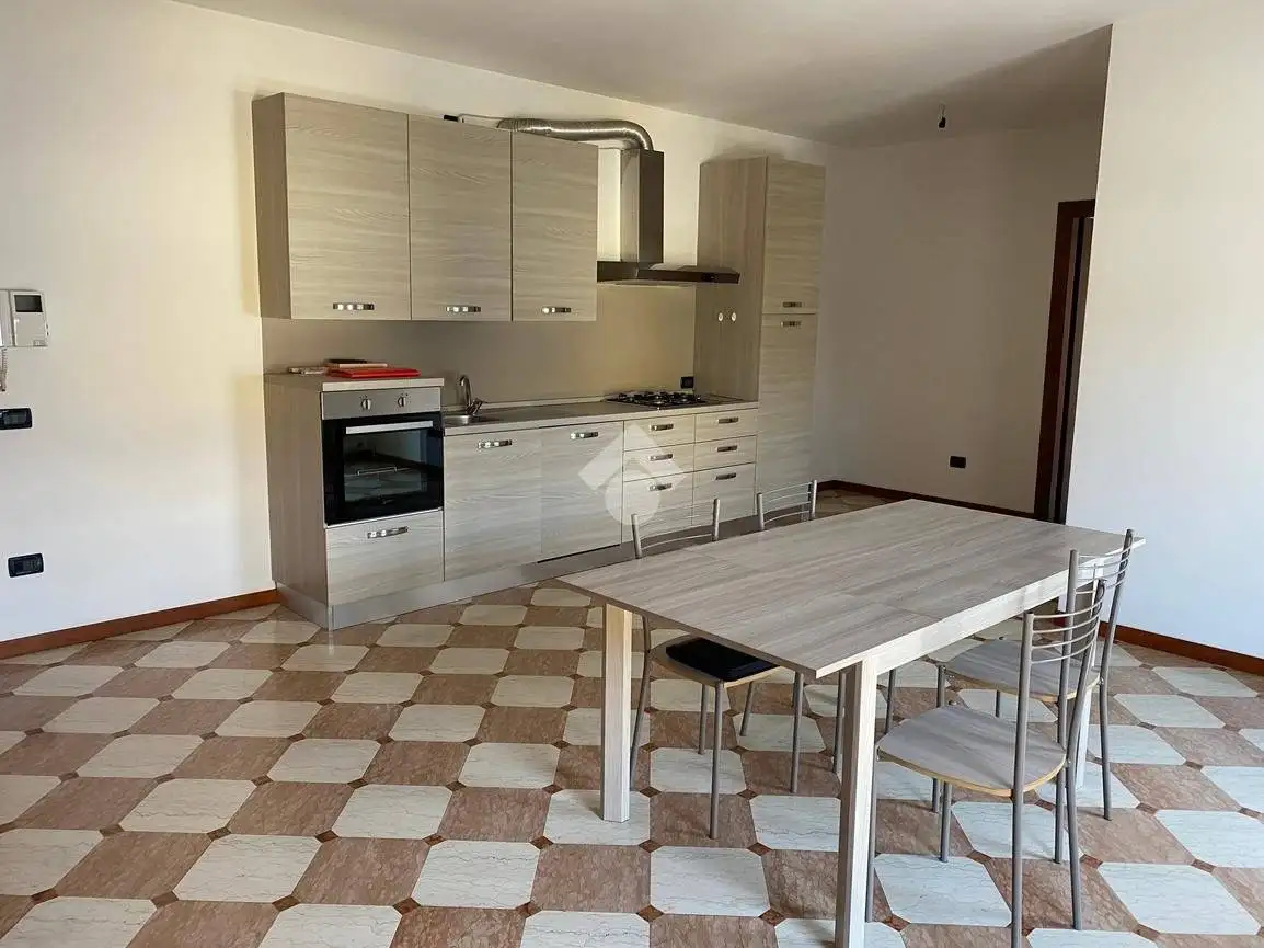 Appartamento in affitto a Tombolo