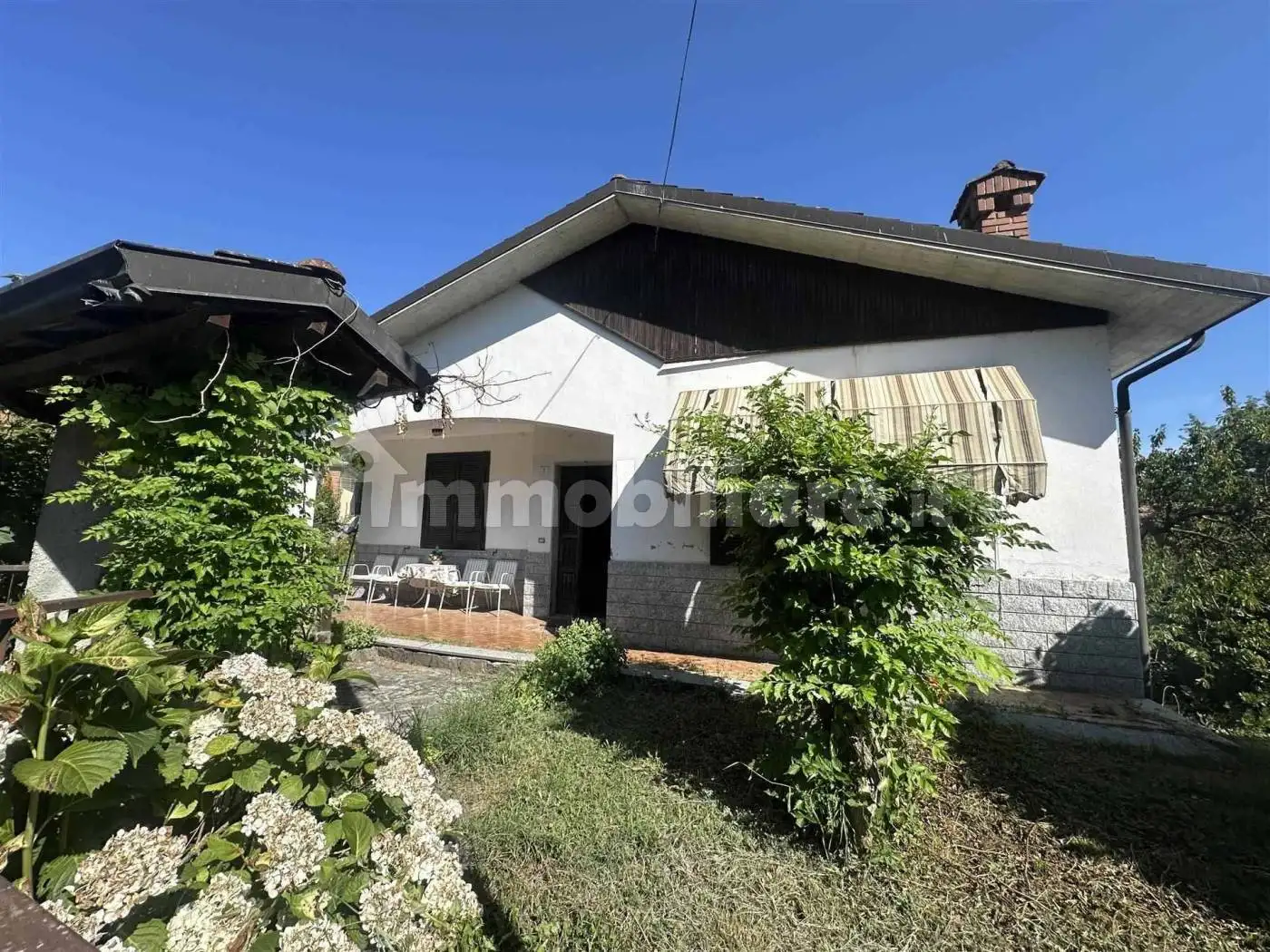 Villa in vendita a Garbagna