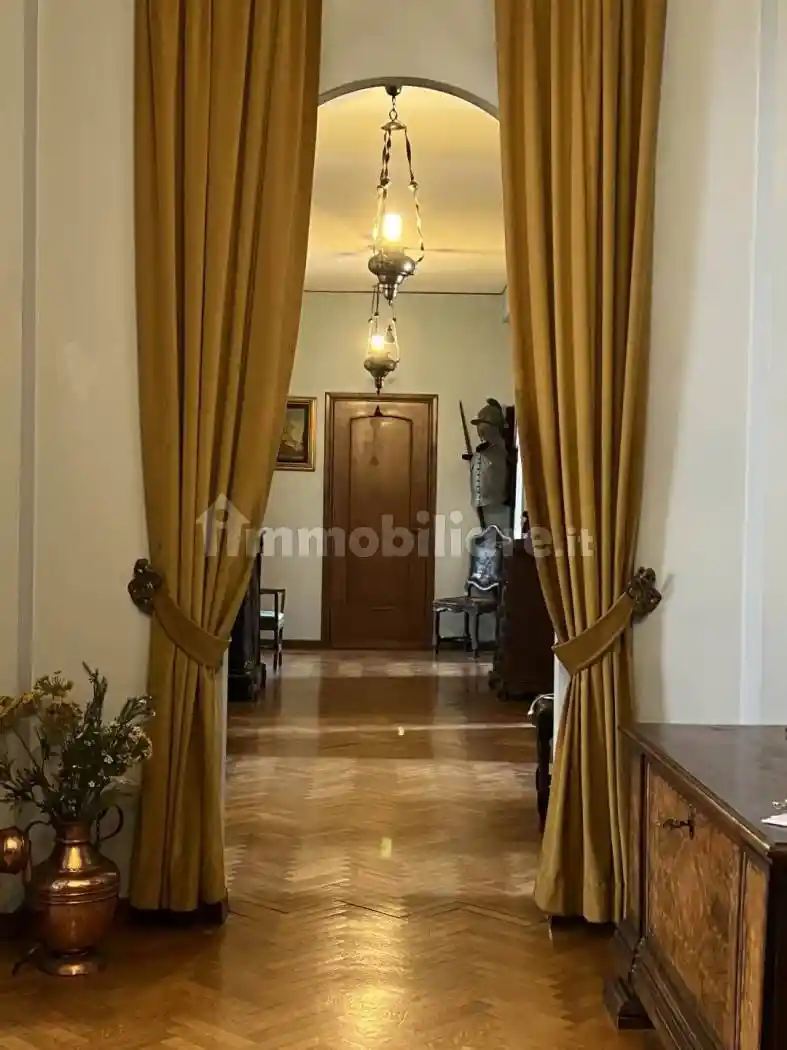 Appartamento in vendita a Piacenza