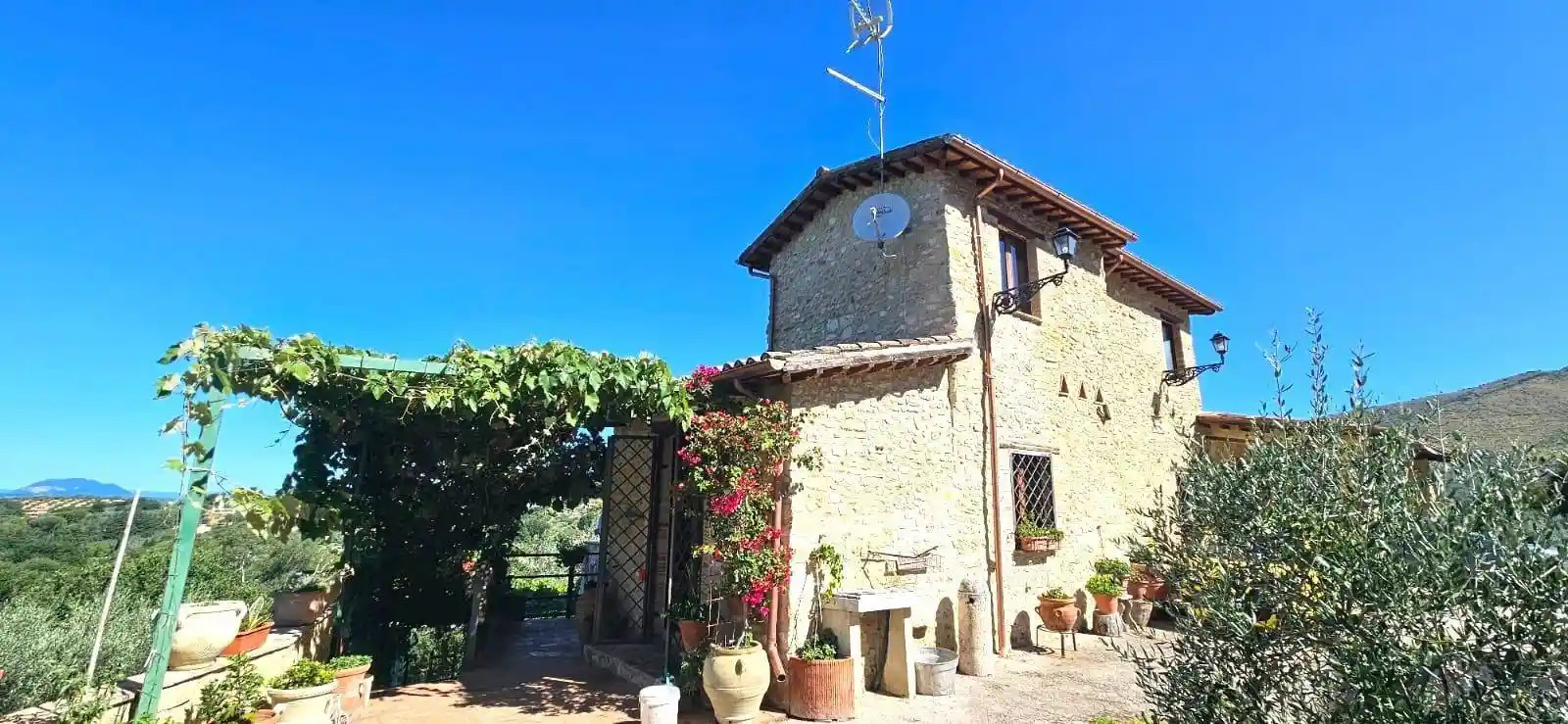 Rustico - Casale in vendita a Nerola