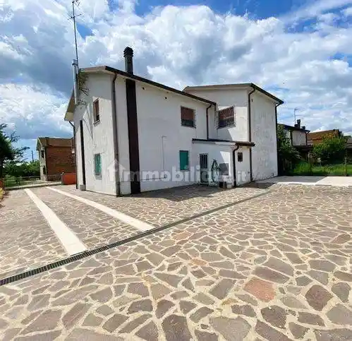 Appartamento in vendita a Jolanda di Savoia