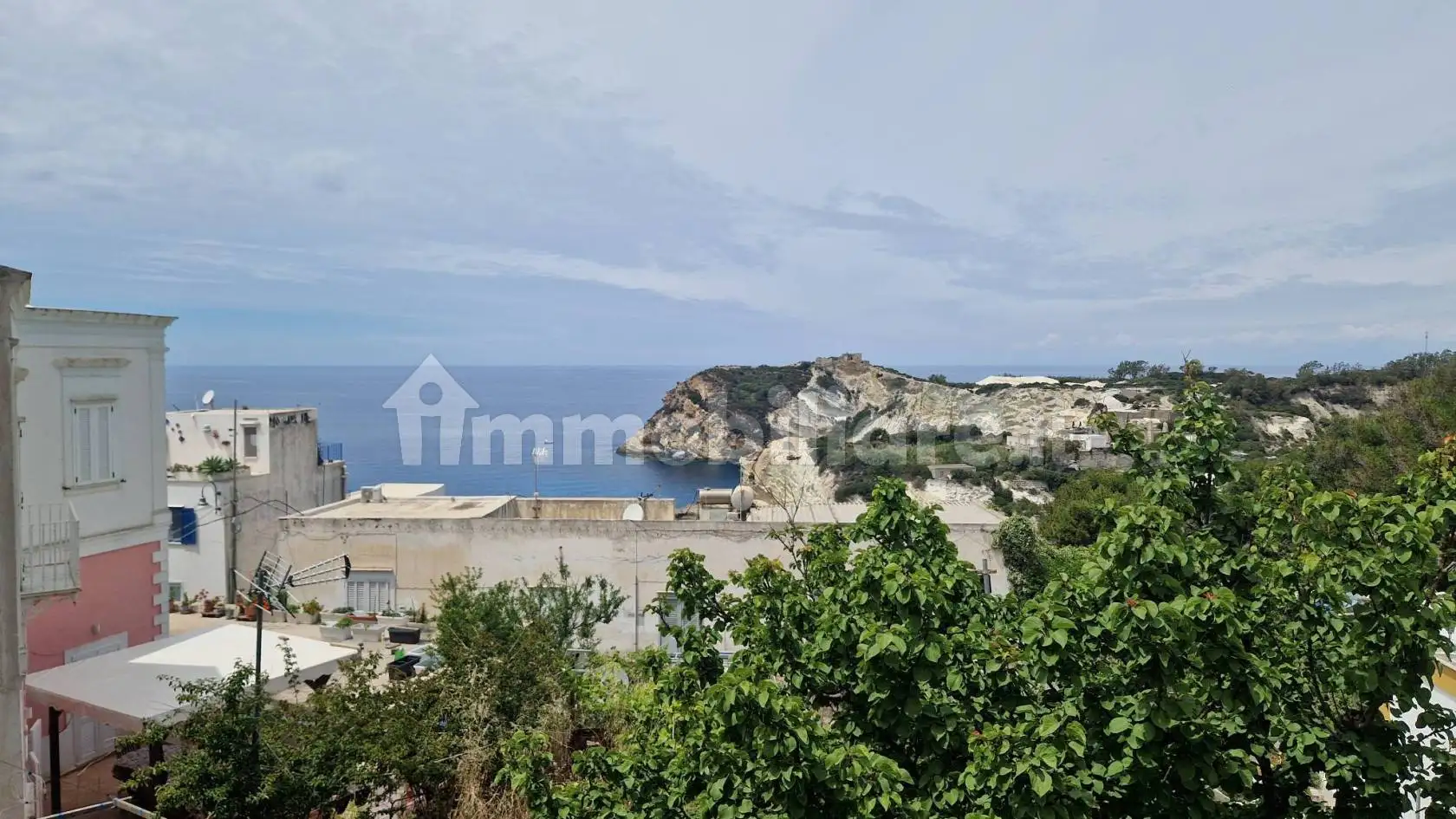 Appartamento in vendita a Ponza