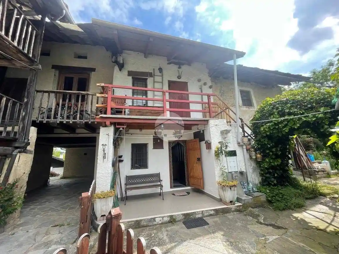 Casa indipendente in vendita a Giaveno