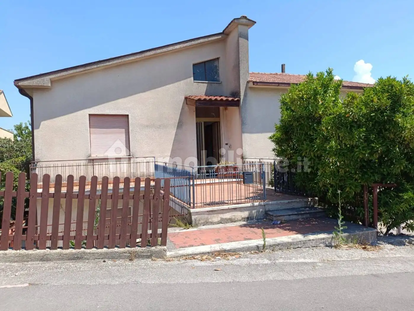 Villa in vendita a San Giovanni Incarico