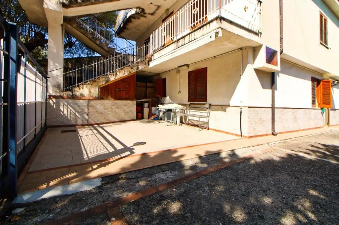 Appartamento in vendita a Centola