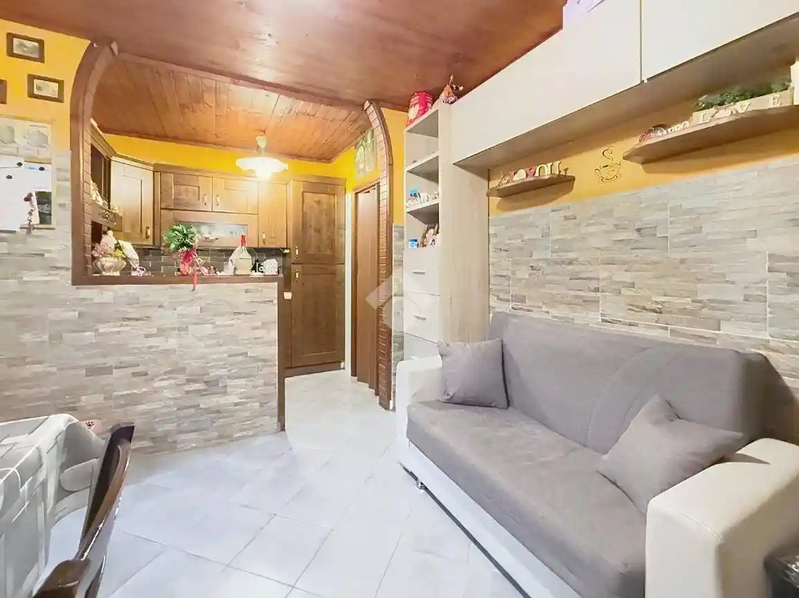 Appartamento in vendita a Collesalvetti