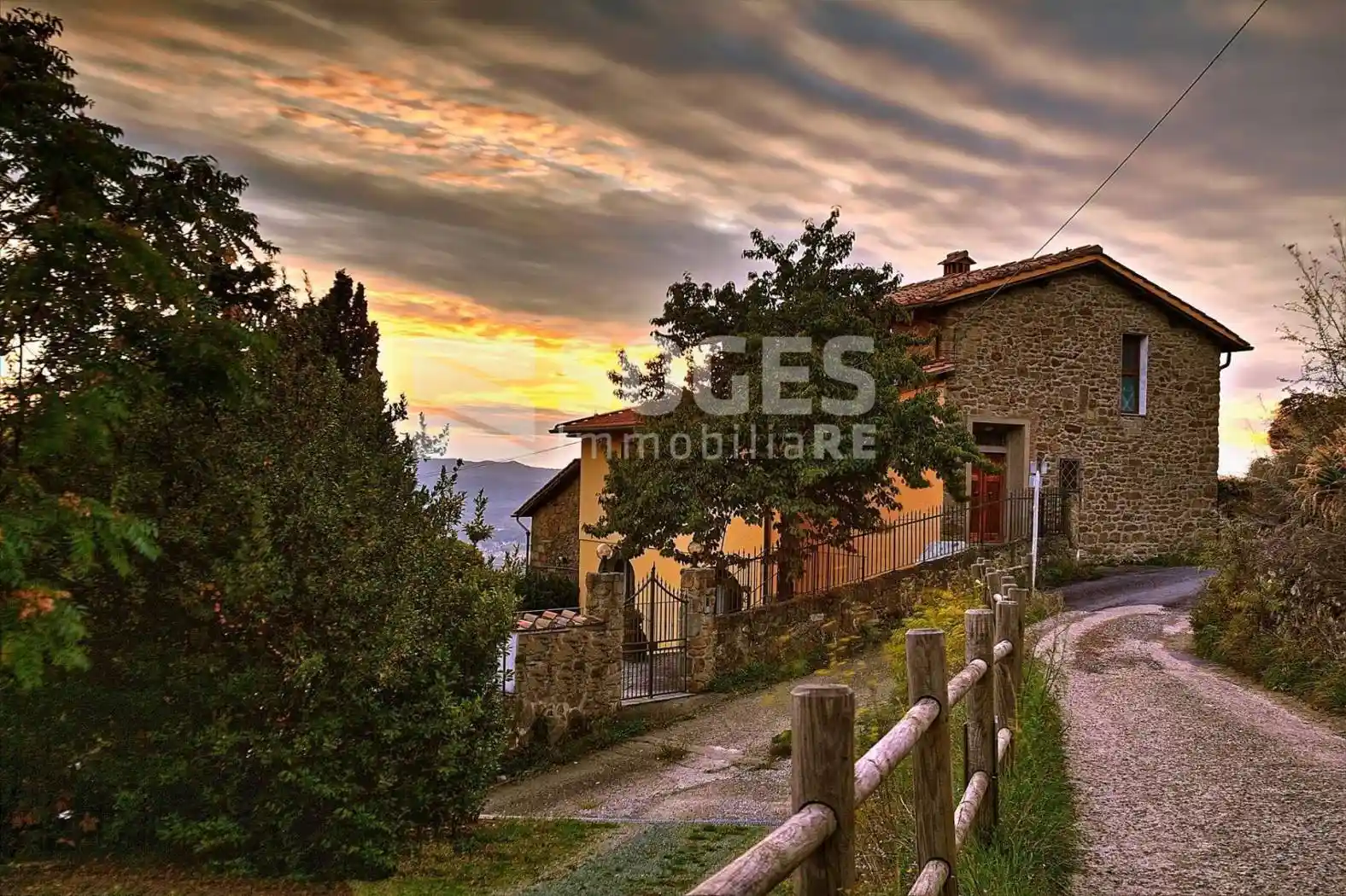 Rustico - Casale in vendita a Castelfranco Piandisco