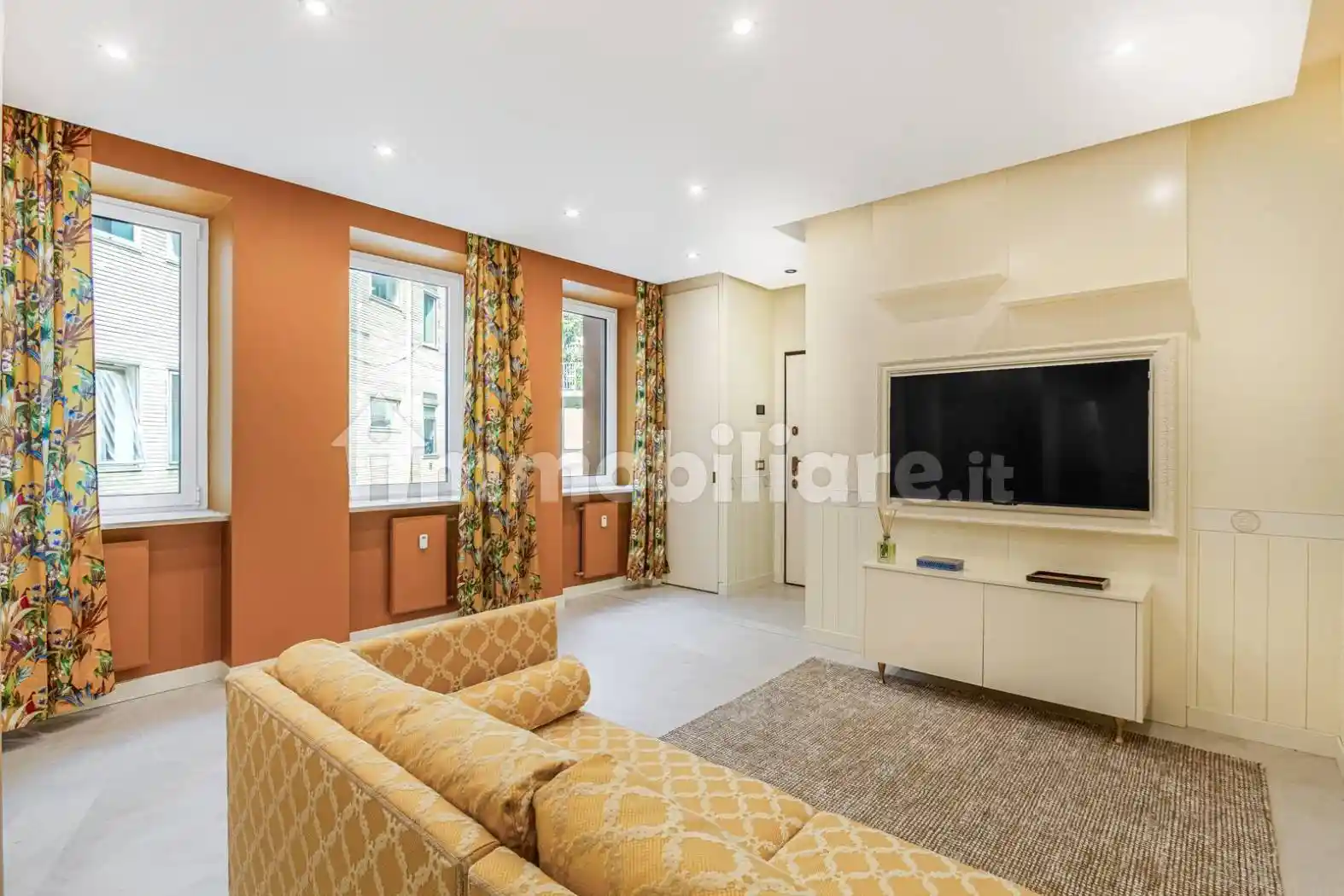 Bilocale corso Europa, Borgogna - Largo Augusto, Milano - foto 2