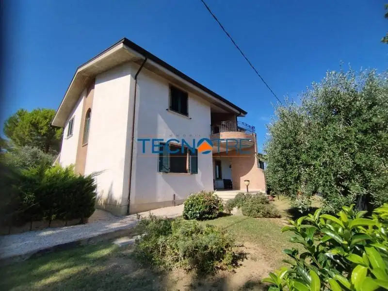 Villa in vendita a Corropoli