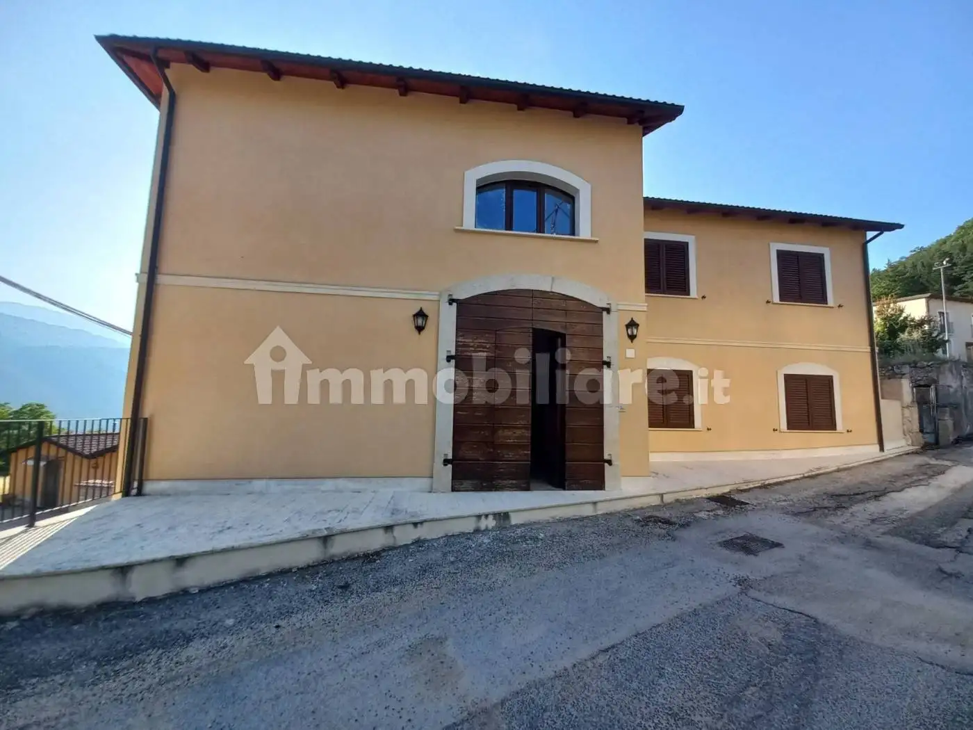 Trilocale piazza San Donato, Fagnano Alto - foto 4