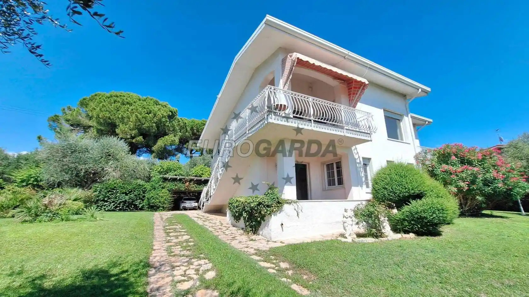 Villa in vendita a Bardolino