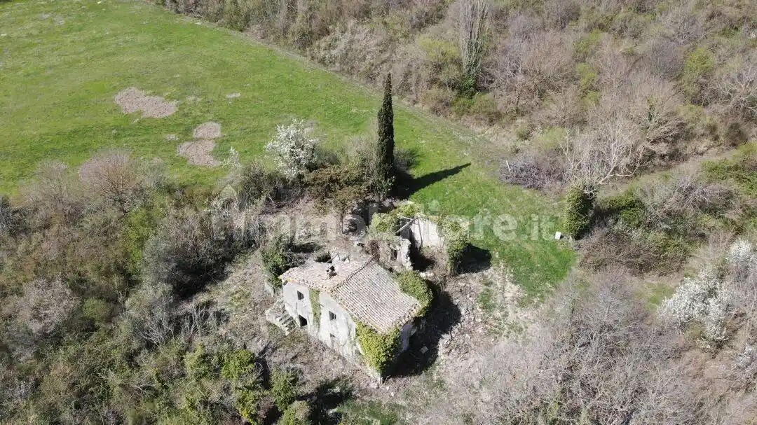 Rustico - Casale in vendita a Radicofani