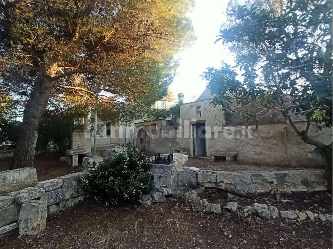 Rustico - Casale in vendita a Carovigno