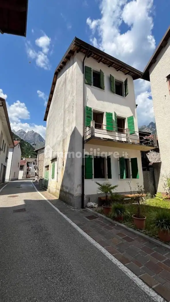 Villa a schiera via Vittorio Emanuele II 34, Centro, Cimolais - foto 3