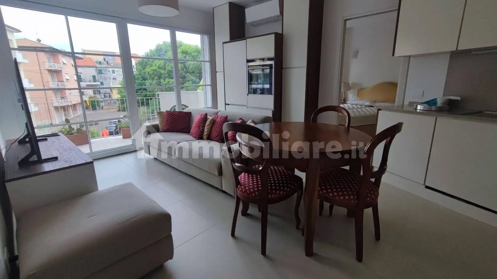 Appartamento in affitto a Celle Ligure