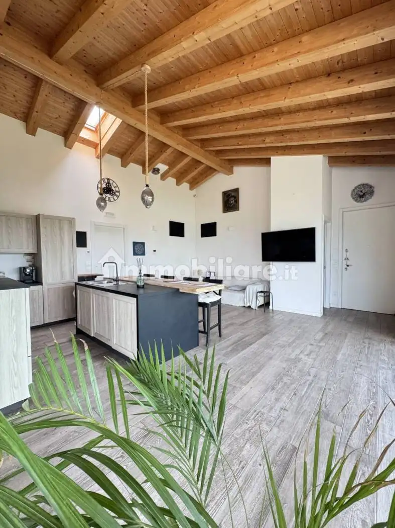 Villa unifamiliare, buono stato, 285 m², Castelgomberto - foto 3