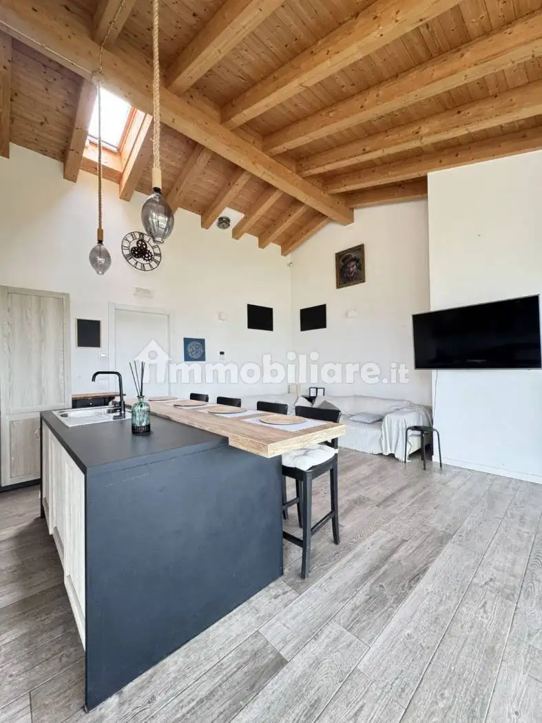 Villa unifamiliare, buono stato, 285 m², Castelgomberto - foto 4
