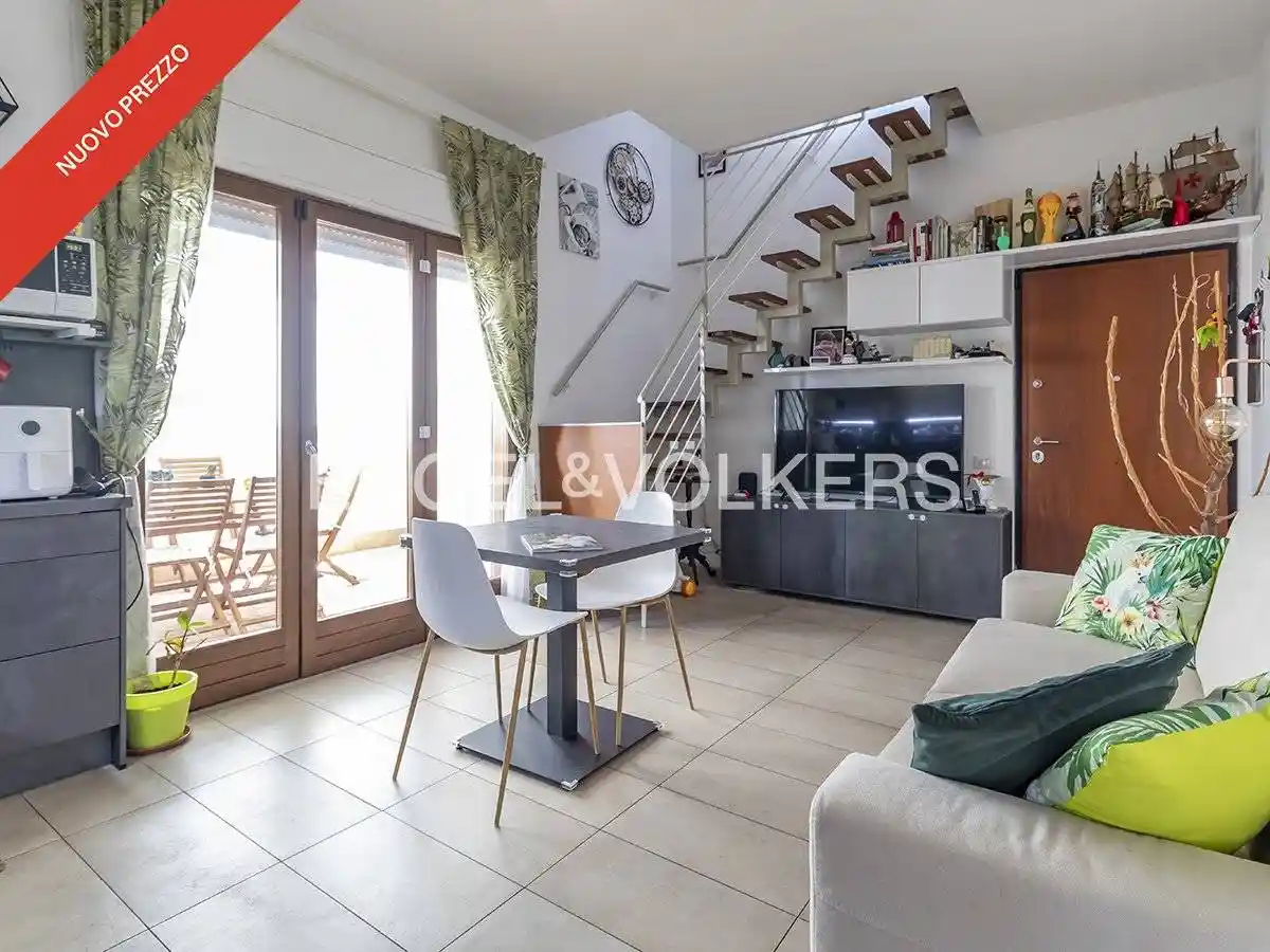 Appartamento in vendita a Roma