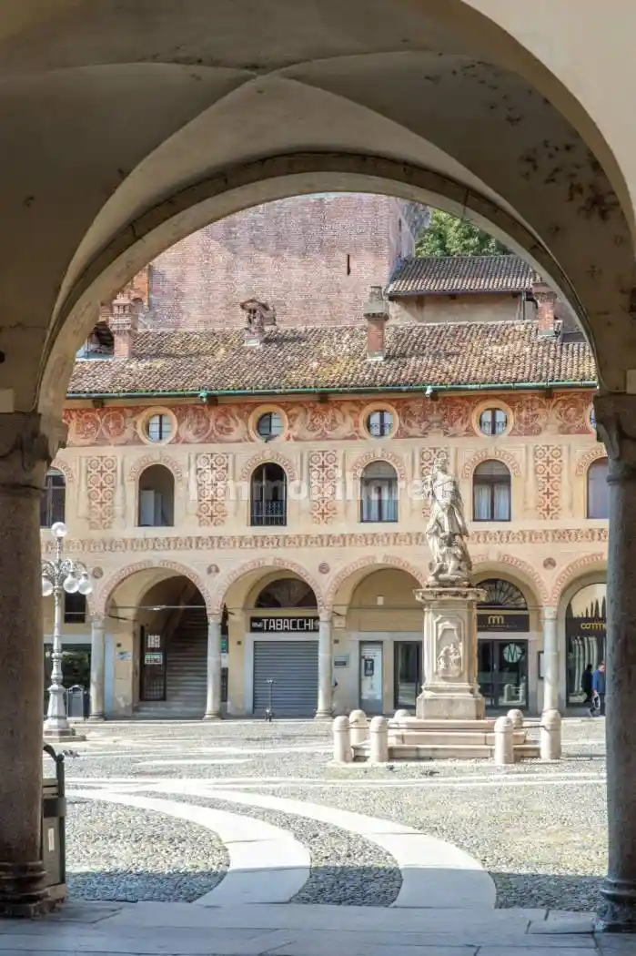 Appartamento buono stato, primo piano, Corso Genova, Milano - foto 2