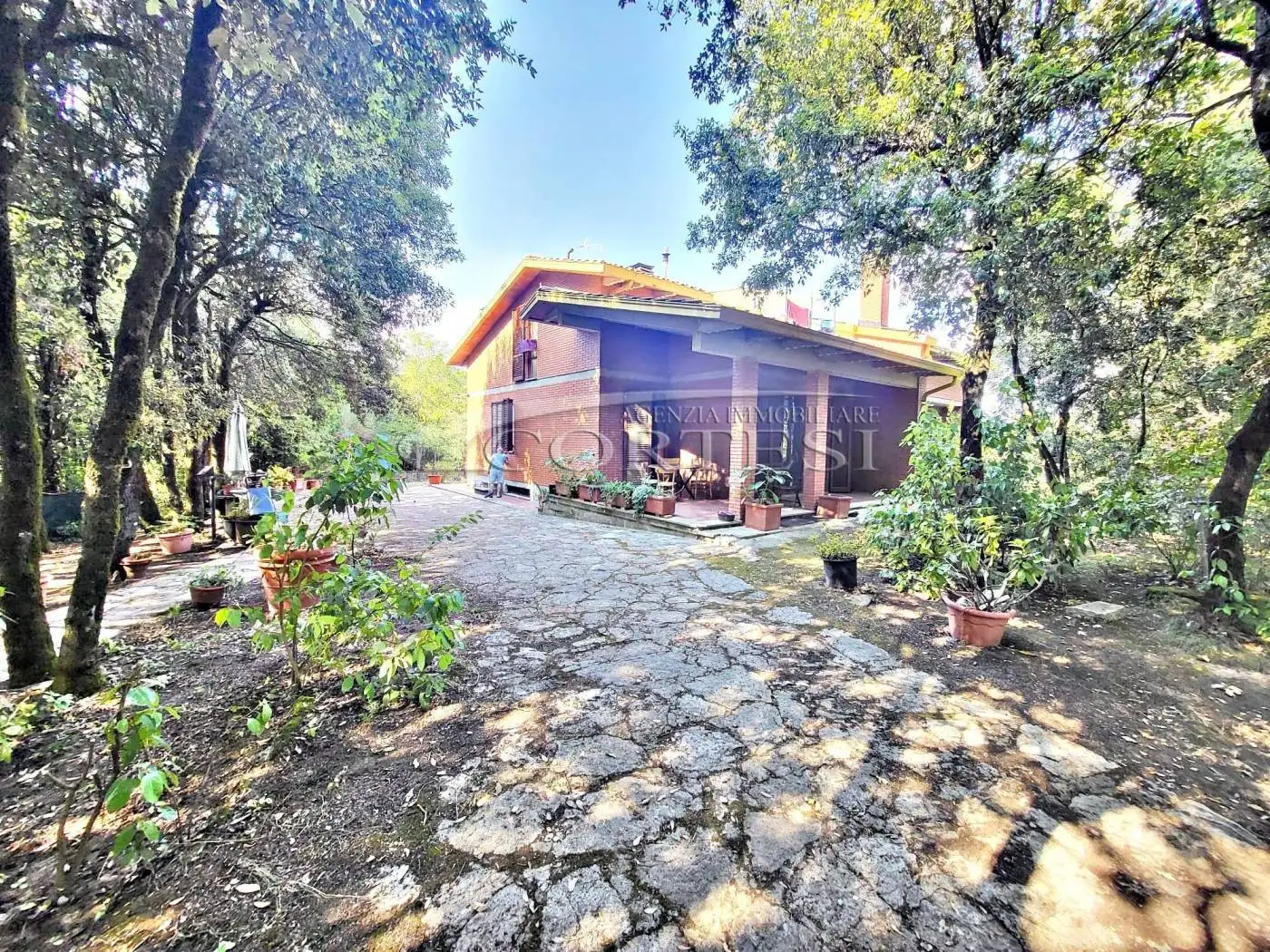 Casa indipendente in vendita a Perugia