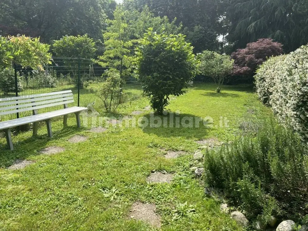 Villetta a schiera in affitto a Arese