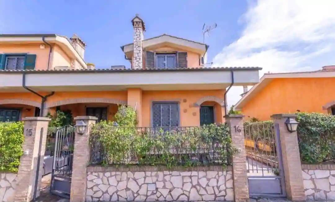 Villetta a schiera - foto 2