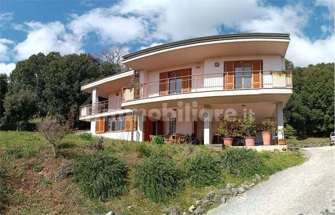 Villa in vendita a Perugia