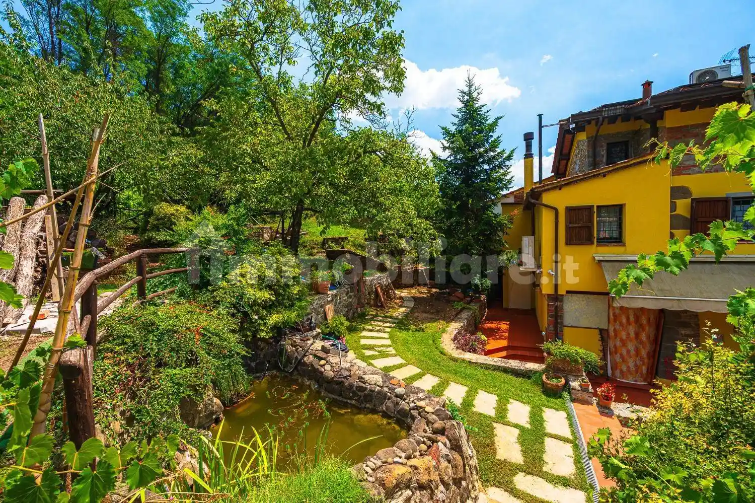 Villa in vendita a Montecatini-Terme