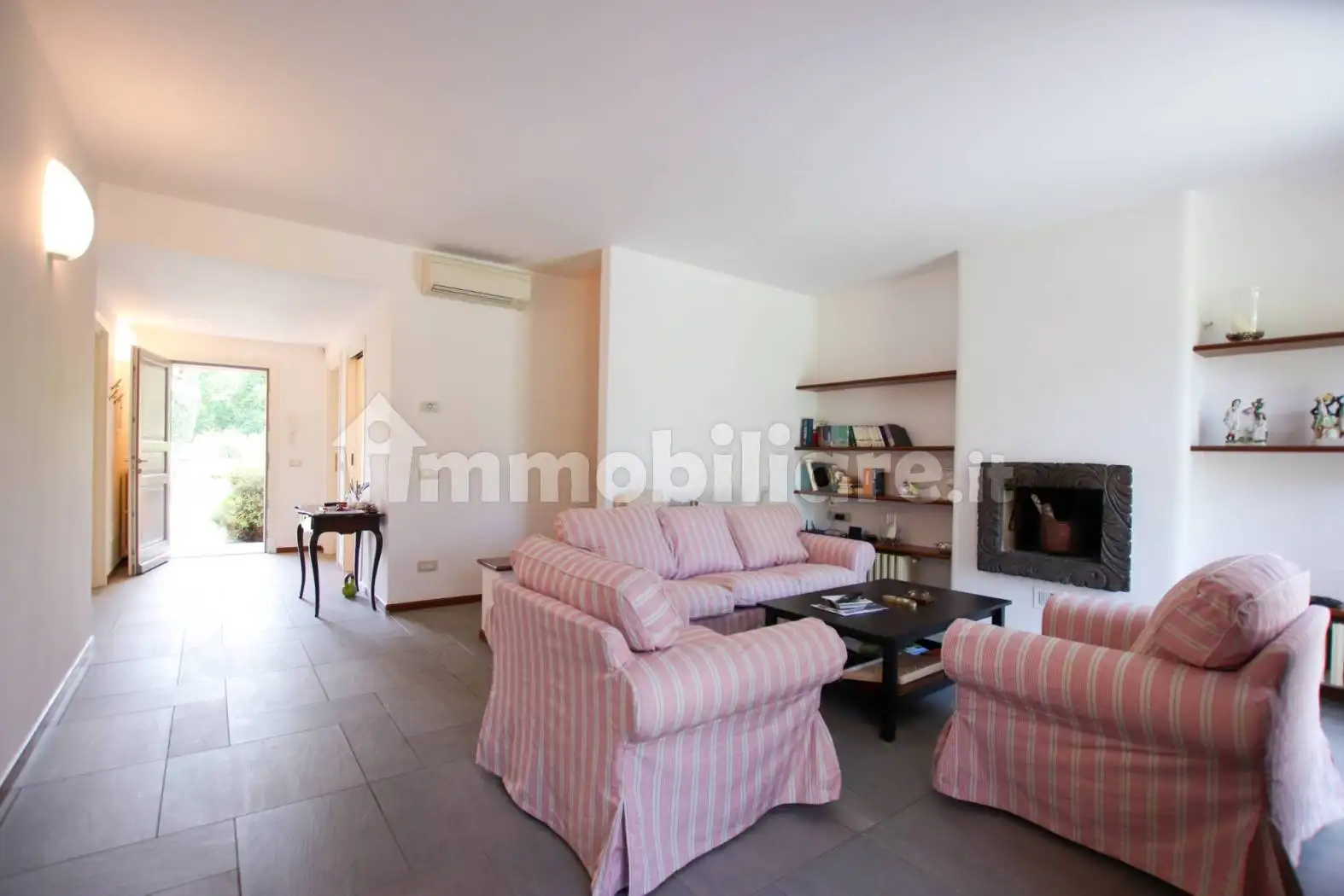 Villa unifamiliare via Sant'Isidoro  1, Bogogno - foto 4