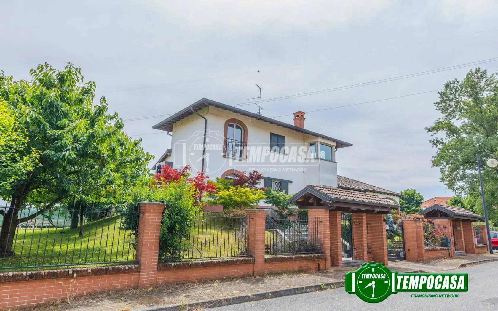 Villa in vendita a Vermezzo con Zelo