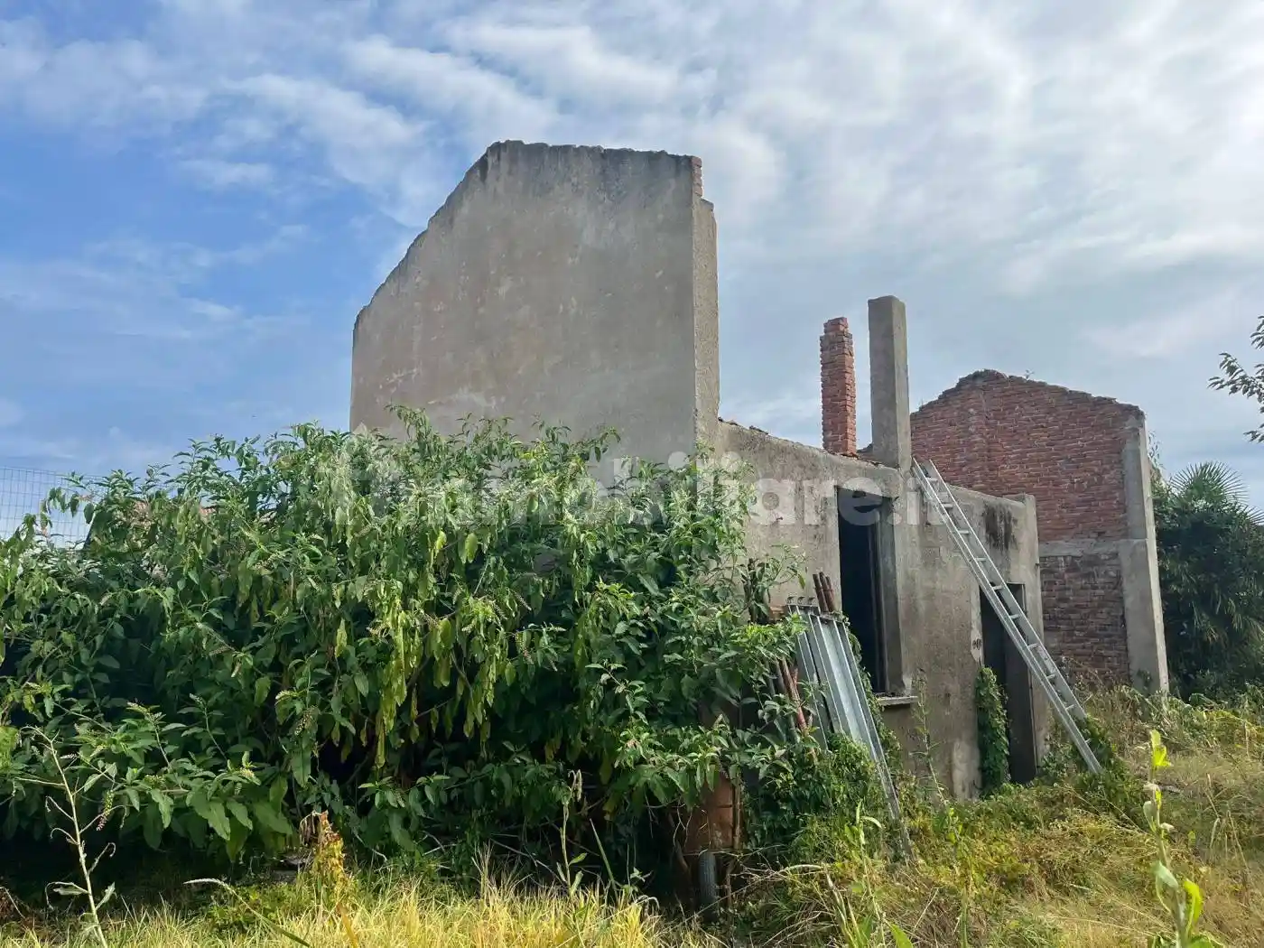 Rustico - Casale in vendita a Cislago