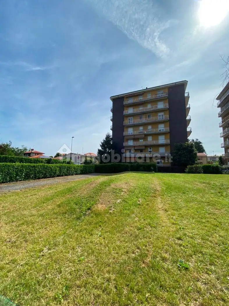 Appartamento in vendita a Vimercate