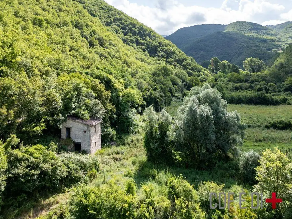 Rustico - Casale in vendita a Labro